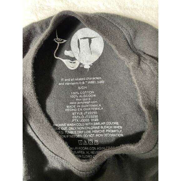 IT Movie Tee You’ll Float Too Black Shirt Size S - Picture 7 of 7